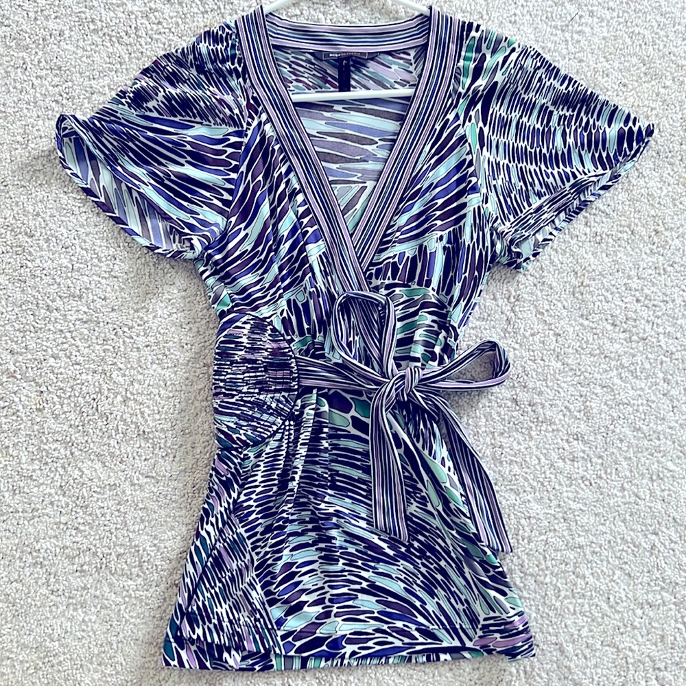 BCBG women’s size XS wrap top
